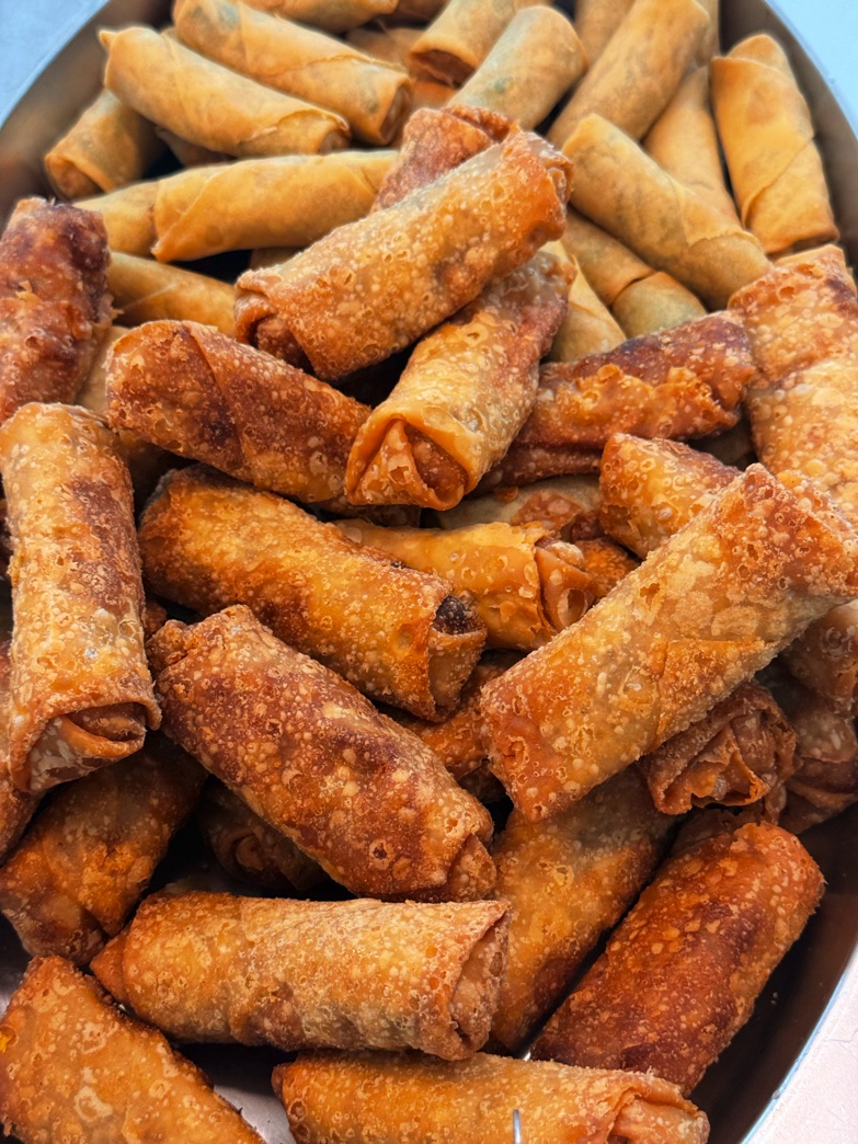 Egg rolls and spring rolls