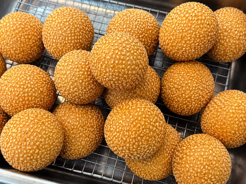 Sesame balls
