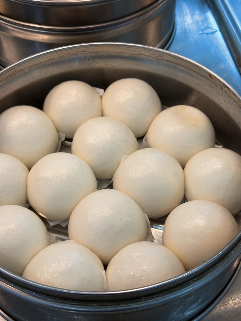 Steamed buns